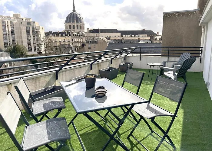 Grand Studio, Belle Terrasse Avec Vue Nantes